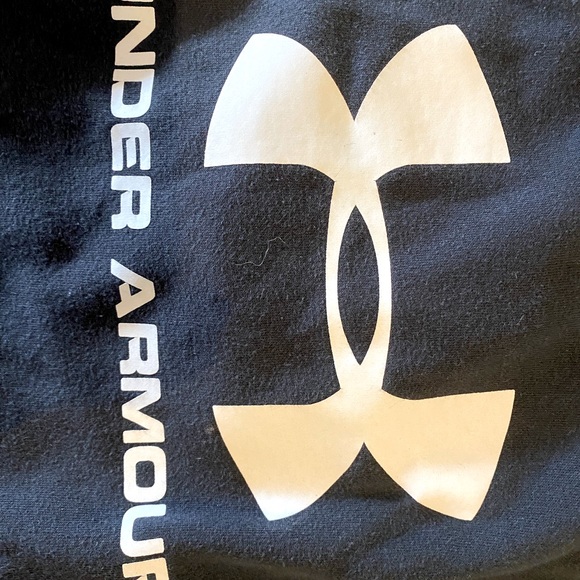 Youth Large Black Under Armor Hoodie - Picture 2 of 4